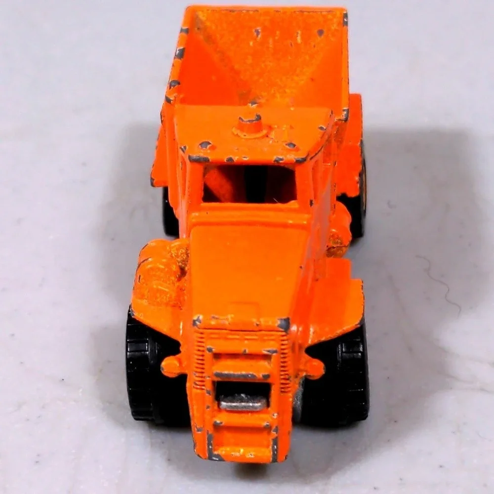 Vtg Hot Wheels Dump Truck‎ Orange 1983 Mattel Diecast Construction Toy Vehicle
